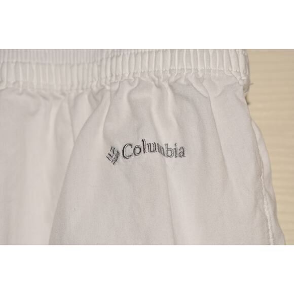COLUMBIA $40 White Elastic Waist Drawstring Lightweight Casual Shorts‎ Medium - Picture 3 of 4